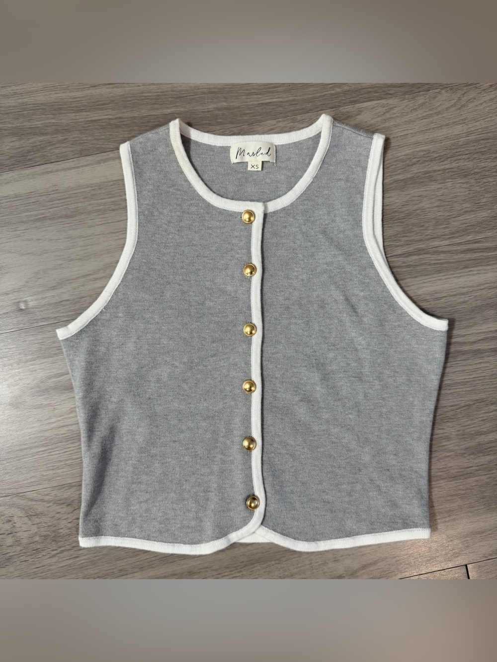 Marled Gray Knit Vest Button Front Contrast Trim Gold | Women's XS